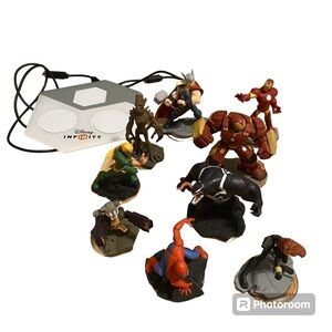 Disney Infinity Marvel Figures Lot Bundle Spider-Man Iron Man Thor Gru Video